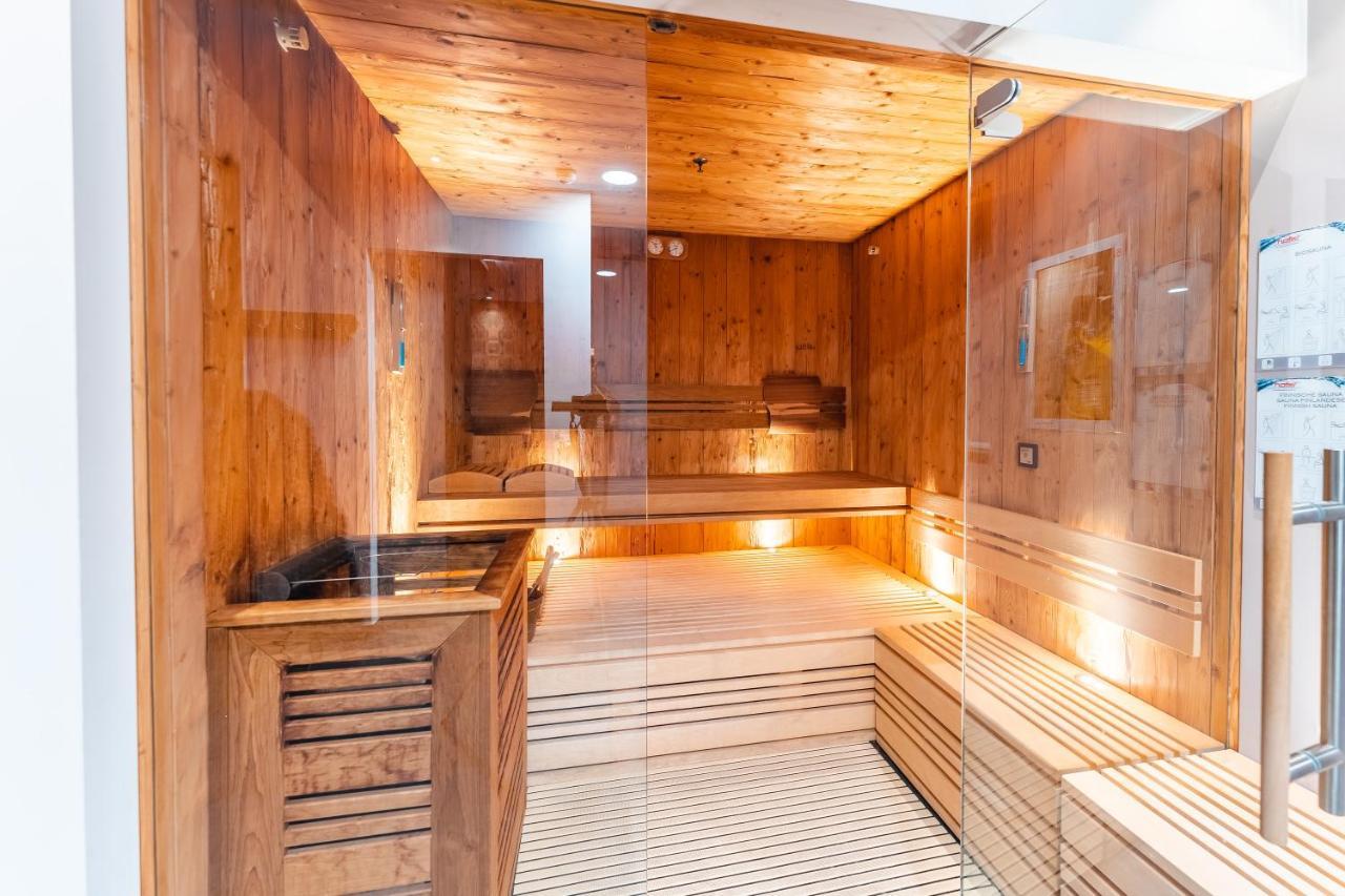Albergo Caffe Centrale Mezzocorona Eksteriør bilde