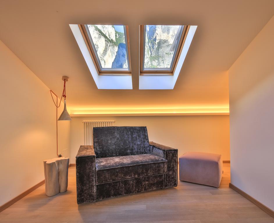 Albergo Caffe Centrale Mezzocorona Rom bilde