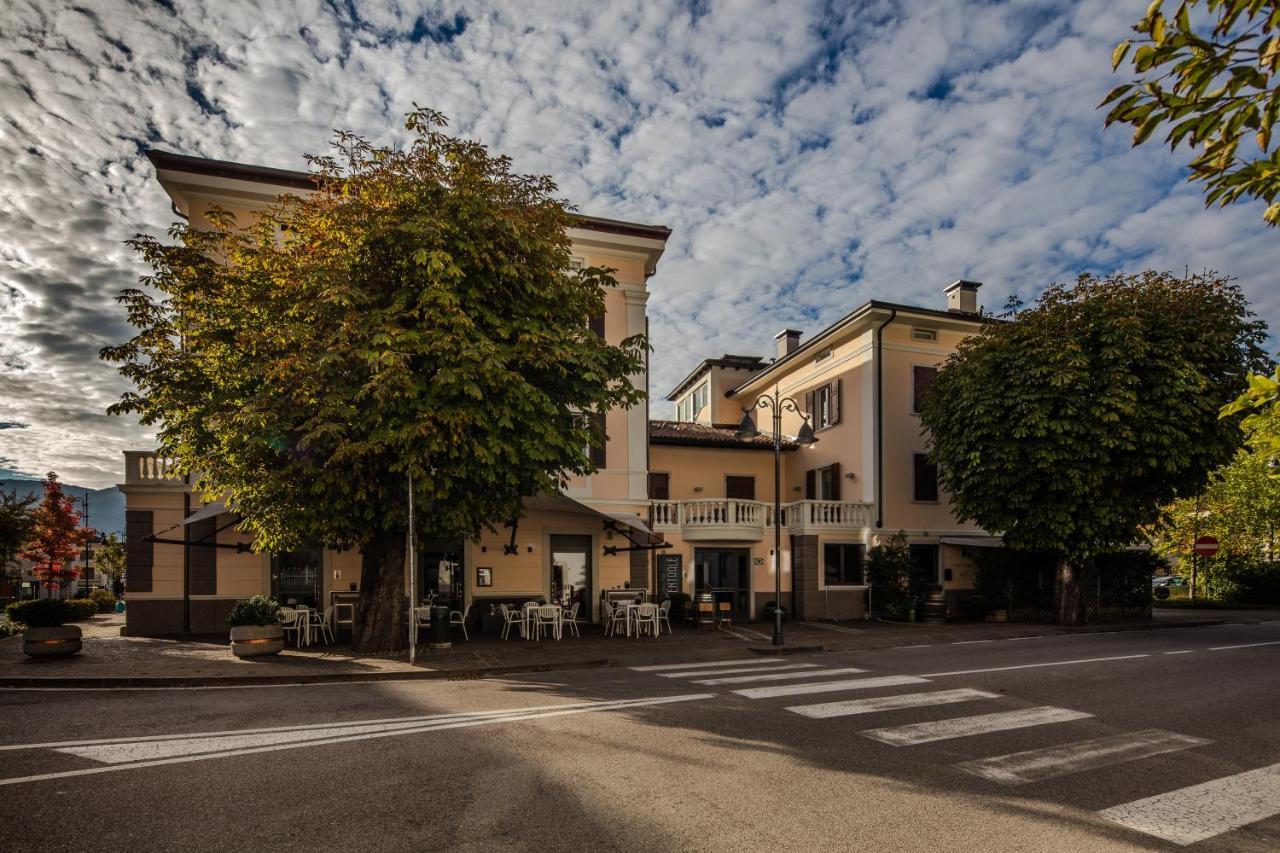 Albergo Caffe Centrale Mezzocorona Eksteriør bilde